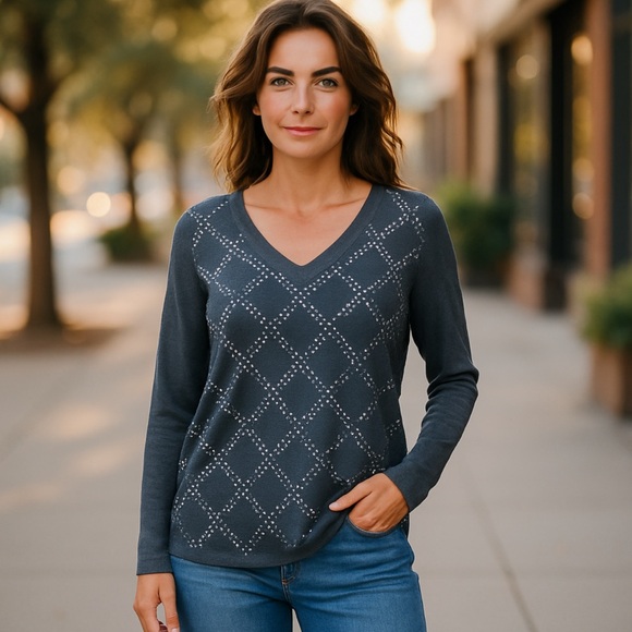 Tommy Hilfiger Tops - Tommy Hilfiger Gray Studded Women's Jersey Top